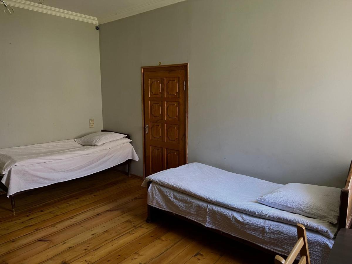 Guesthouse Kostava 72 Kazbegi Eksteriør bilde