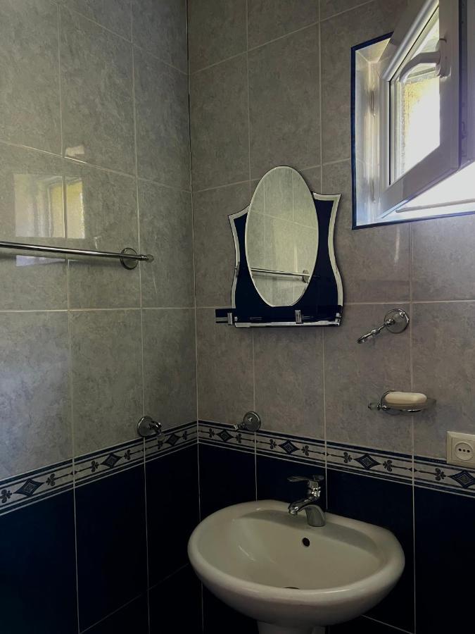 Guesthouse Kostava 72 Kazbegi Eksteriør bilde