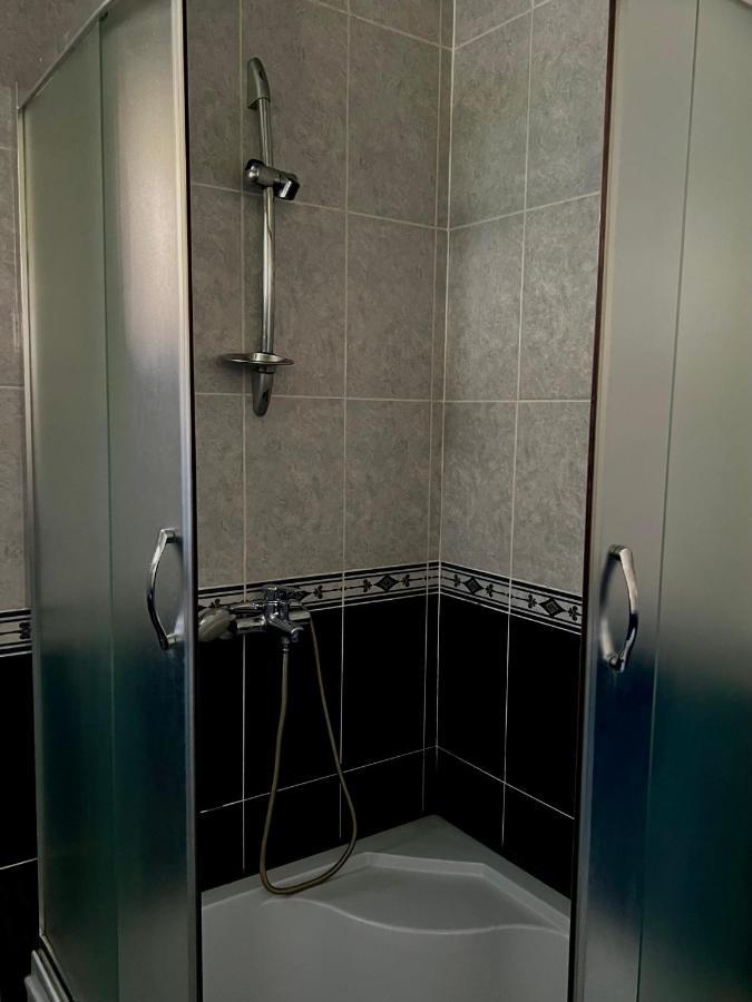 Guesthouse Kostava 72 Kazbegi Eksteriør bilde